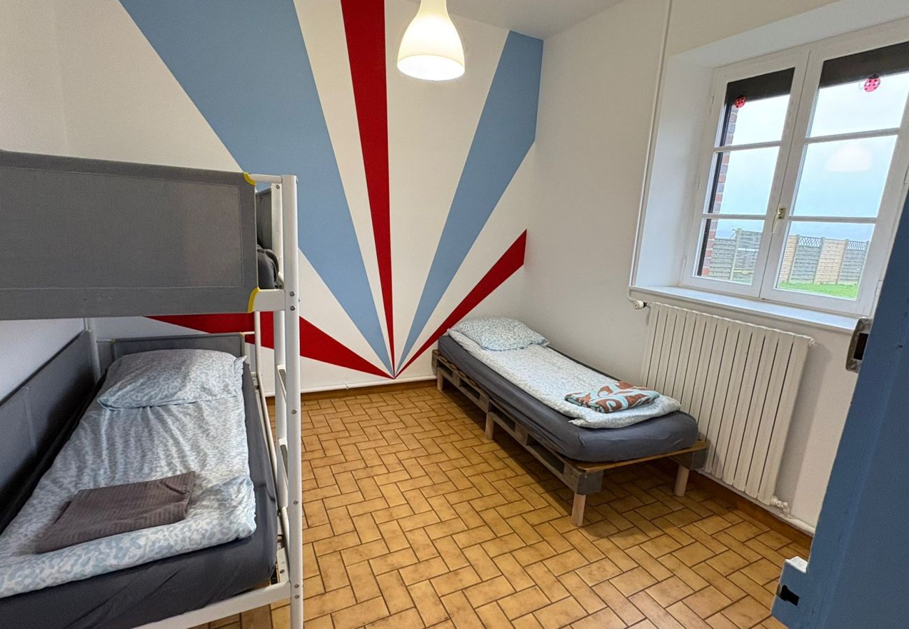 Villa à Happonvilliers - So Villa Chalonie (28) - Piscine chauffée - Foot - 2h Paris - 30p.