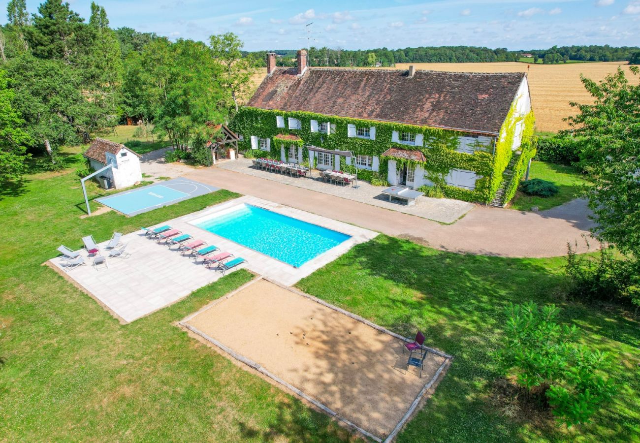 Villa à Saint-Maurice-sur-Aveyron - So Villa Etisseaux (45) - Piscine chauffée - Basket - 1h30 - Paris 45p.