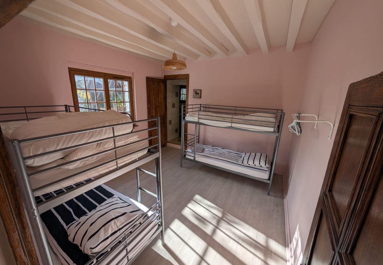 Villa à Saint-Maurice-sur-Aveyron - So Villa Etisseaux (45) - Piscine chauffée - Basket - 1h30 - Paris 30p.