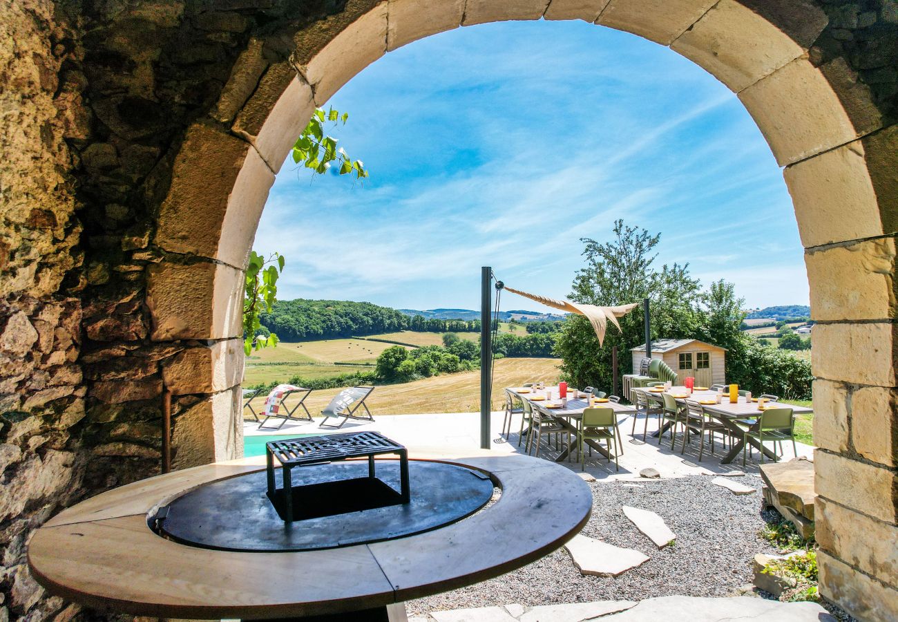 Villa à Avrée - So Villa La Coque (58) - Piscine chauffée - Basket - 2h Lyon - 30p.