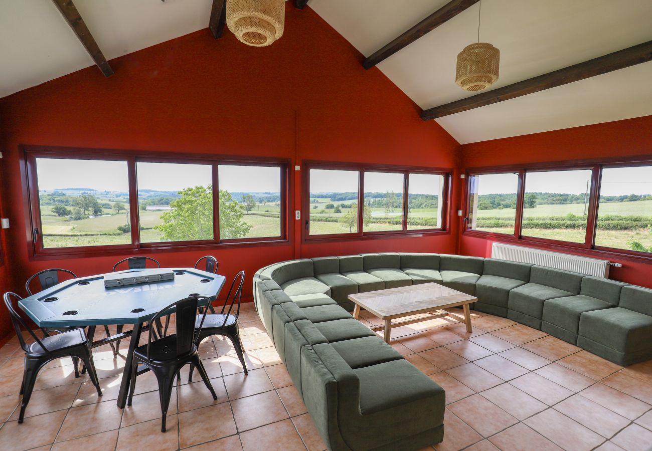 Villa à Neuvy-Grandchamp - So Villa Molise au Blanc (71) – Piscine chauffée – Sauna – 2h de Lyon – 30p.