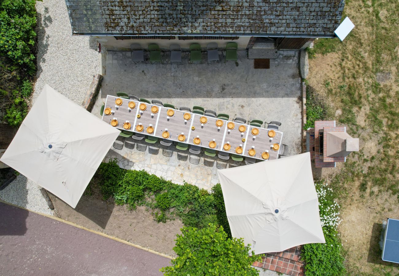 Villa à Concressault - So Villa Vaslots (18) – Piscine intérieure – Basket – 2h de Paris – 30p.