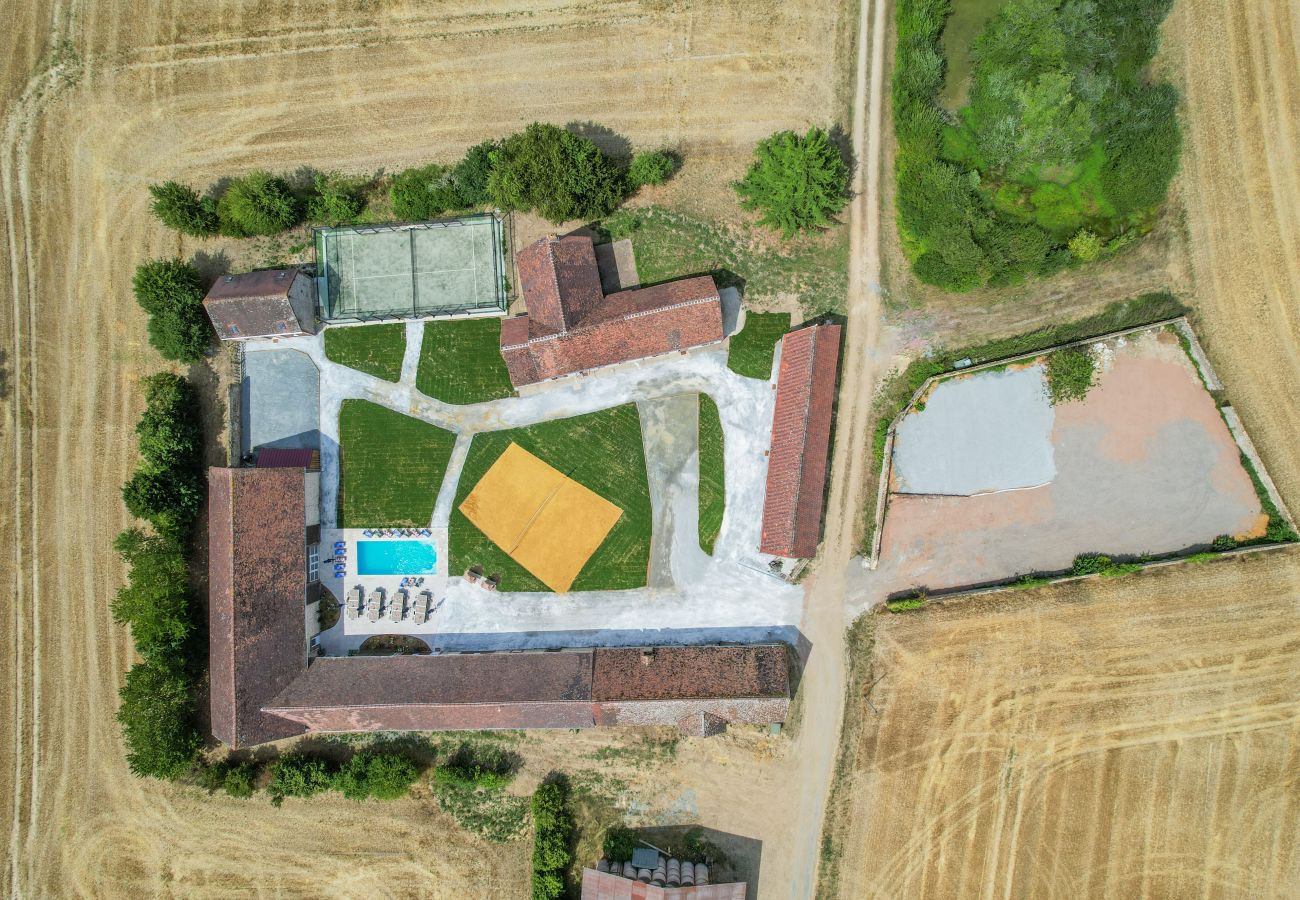 Villa à Saint-Eliph - So Villa Bois Lecomte (28) - Piscine intérieure et extérieure - Padel - 2h de Paris - 60p.