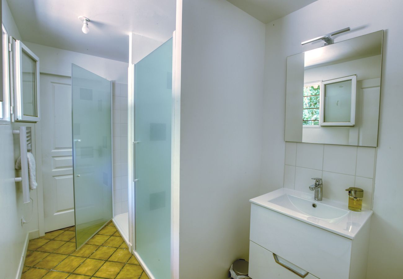 Villa à Triguères - So Villas Houx 1 (45) – Piscine chauffée – Foot – 2h de Paris – 15p.