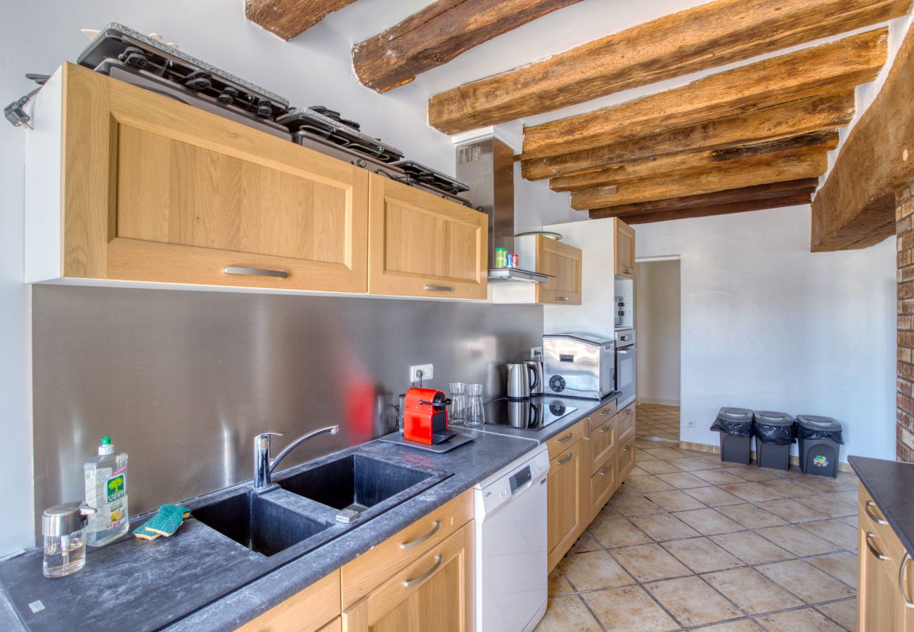 Villa à Triguères - So Villas Houx 1 (45) – Piscine chauffée – Foot – 2h de Paris – 15p.