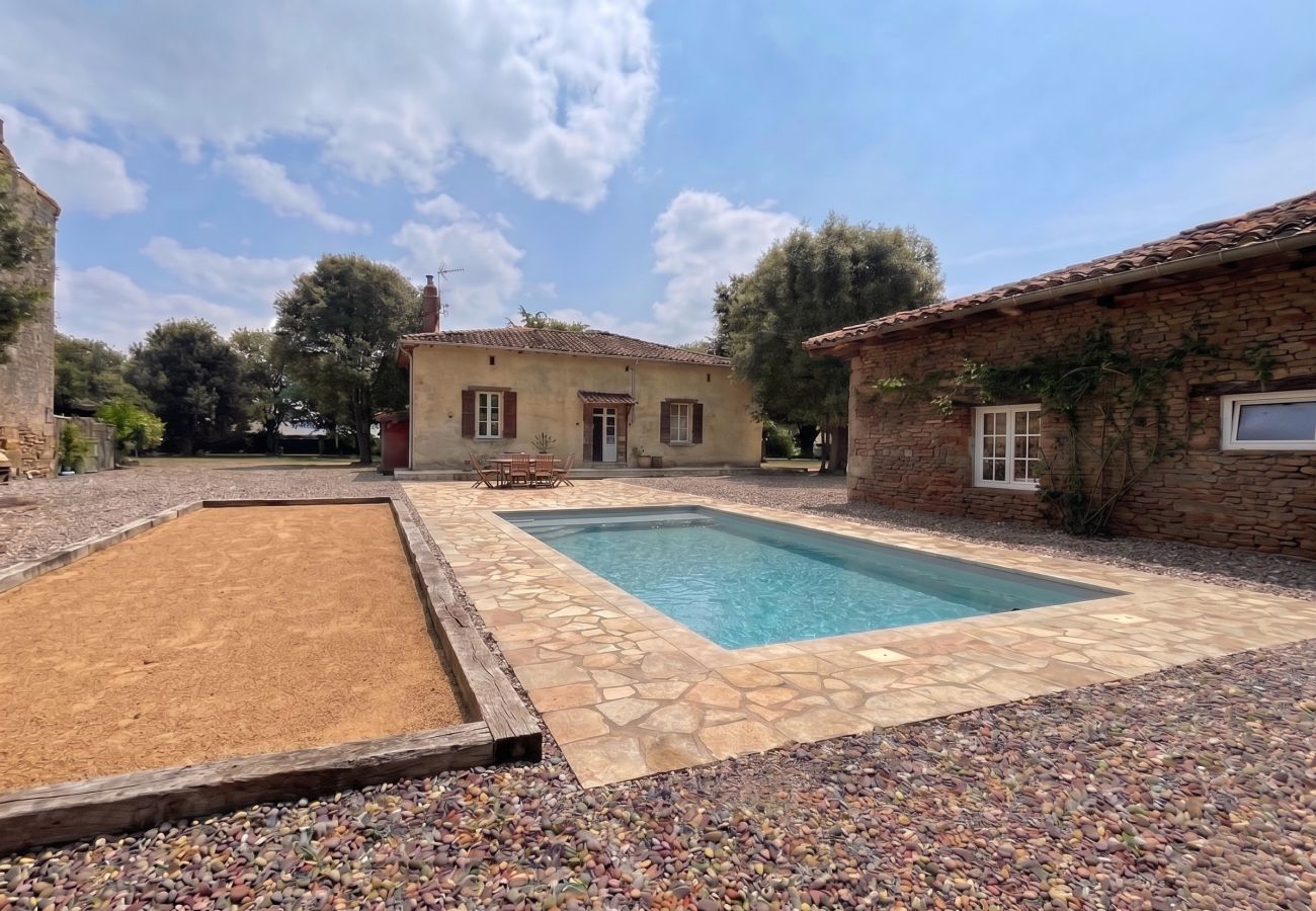 Villa à Vazerac - So Villa Vazerac (82) - Piscine chauffée - Basket - 2h de Toulouse - 30p.
