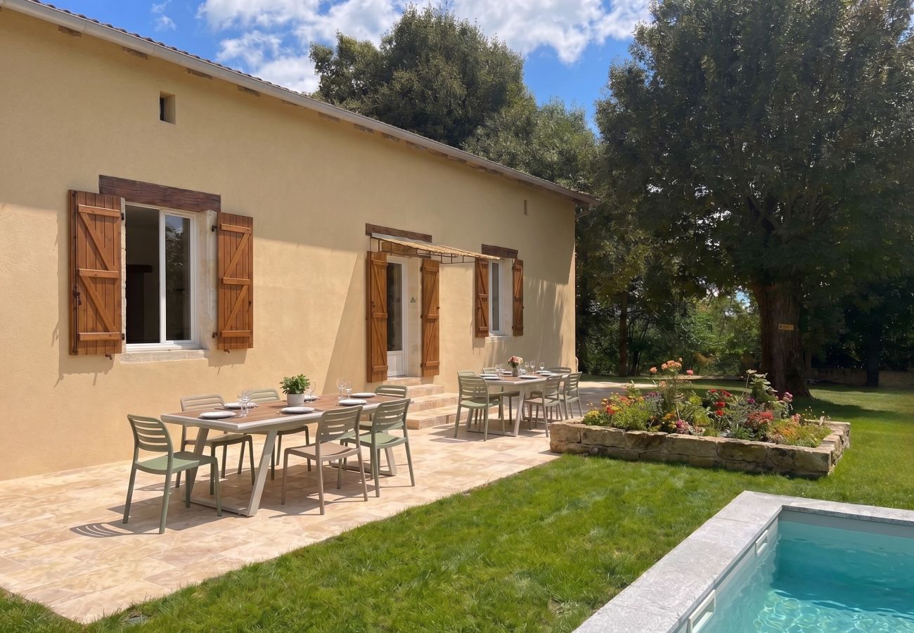 Villa à Vazerac - So Villa Vazerac (82) - Piscine chauffée - Basket - 2h de Toulouse - 30p.