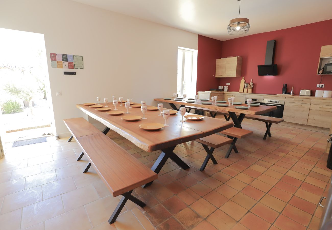 Villa à Vazerac - So Villa Vazerac (82) - Piscine chauffée - Basket - 1h de Toulouse - 30p.