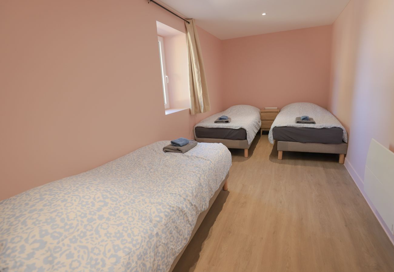 Villa à Vazerac - So Villa Vazerac (82) - Piscine chauffée - Basket - 1h de Toulouse - 30p.