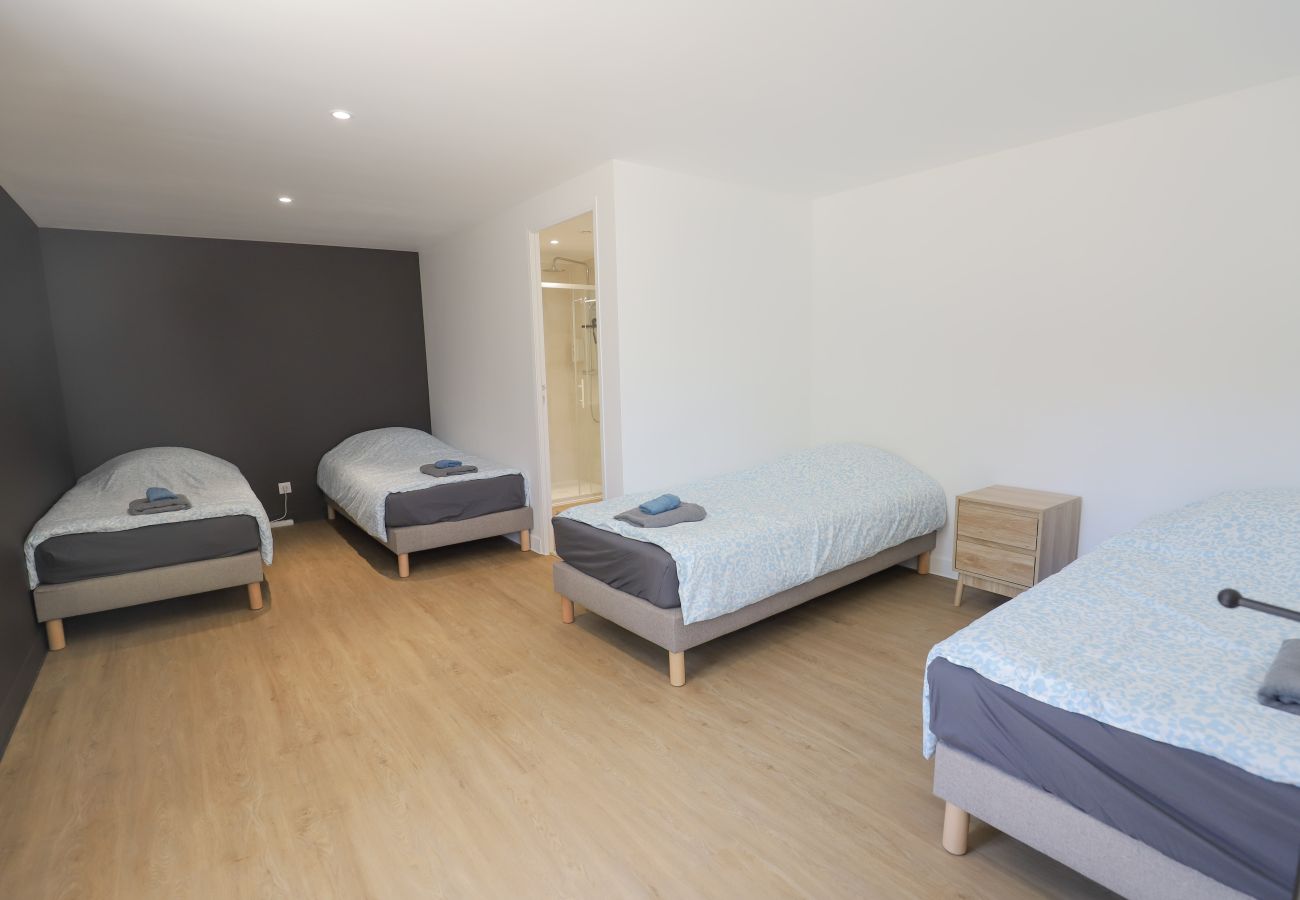 Villa à Vazerac - So Villa Vazerac (82) - Piscine chauffée - Basket - 1h de Toulouse - 30p.