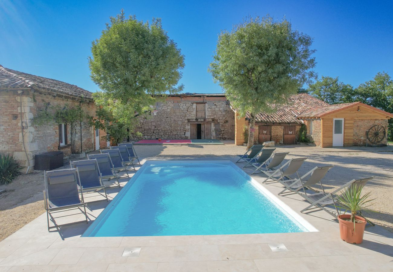 Villa à Vazerac - So Villa Vazerac (82) - Piscine chauffée - Basket - 1h de Toulouse - 30p.