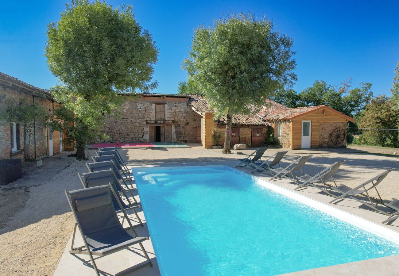 Villa à Vazerac - So Villa Vazerac (82) - Piscine chauffée - Basket - 1h de Toulouse - 30p.