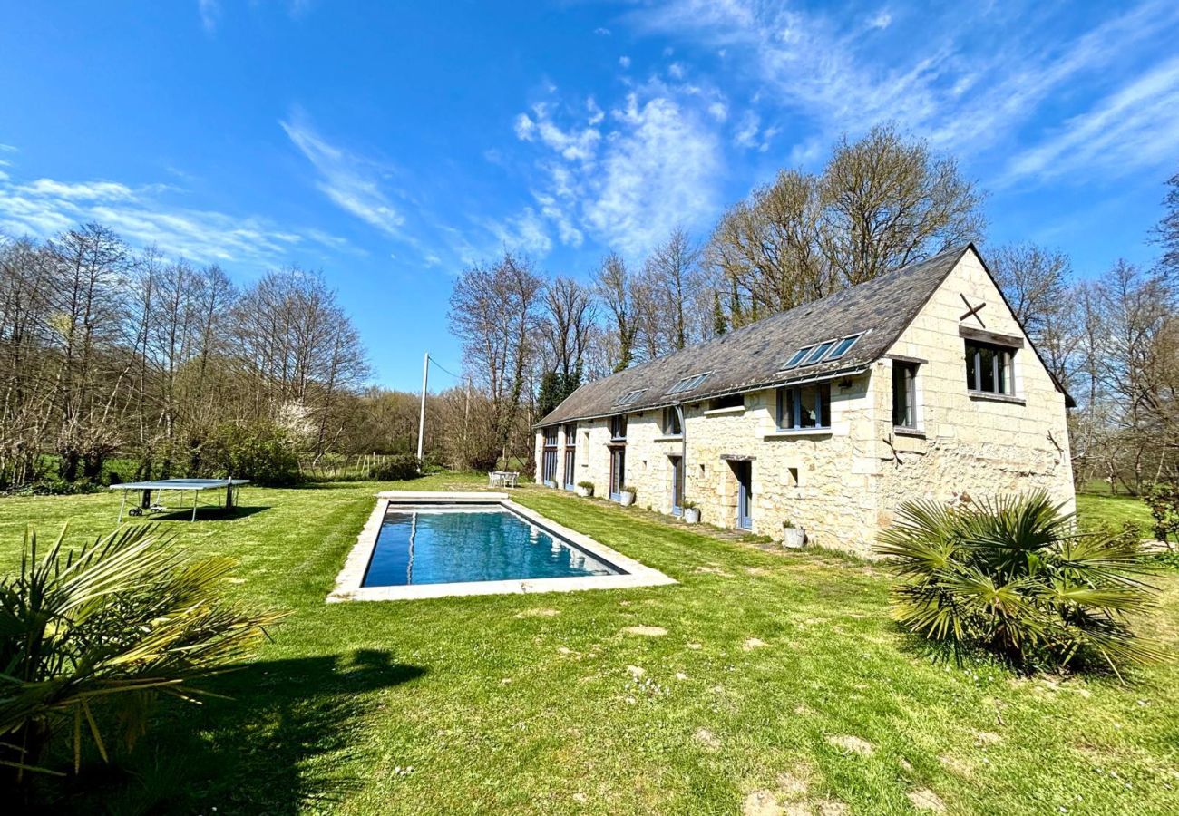 Villa à Mouliherne - So Villa Moulin Janot (49) - Piscine chauffée - Basket - 2h Nantes - 45 p.